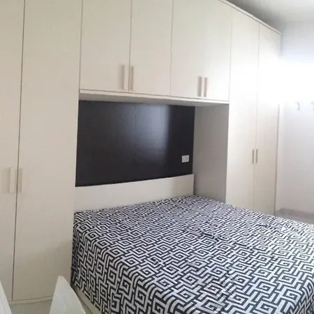 Casa Indipendente Con Cortile Дом отдыха *